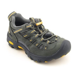 keen kids hiking shoes